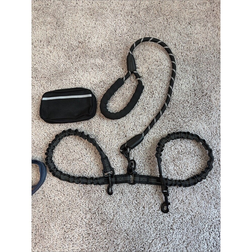 Hands Free Dog Leash With Zipper Pouch Black & Navy Blue